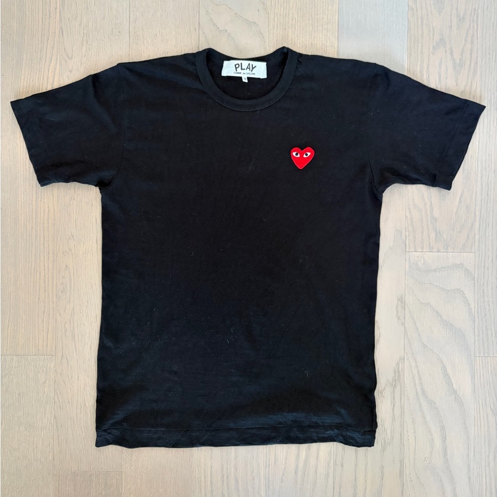 Comme des Garçons Play Black T-Shirt - Medium (M)